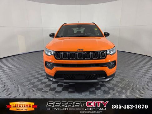 New 2026 Jeep Compass Latitude image 2