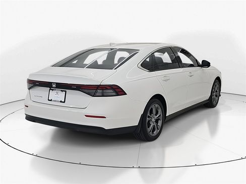 Certified 2024 Honda Accord EX image 6