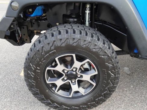 Used 2016 Jeep Wrangler Unlimited Sport w/ Quick Order Package 24S AWD/4WD image 32