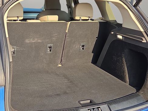 Used 2021 Lincoln Corsair FWD image 8