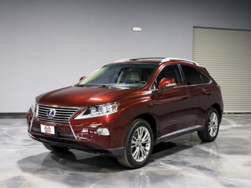 Used 2013 Lexus RX 450h FWD w/ Navigation Pkg image 3