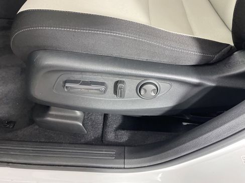 Certified 2023 Honda CR-V EX image 23