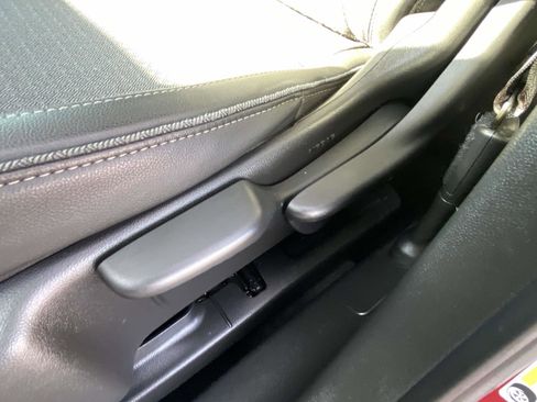 Used 2020 Buick Encore GX Preferred image 13