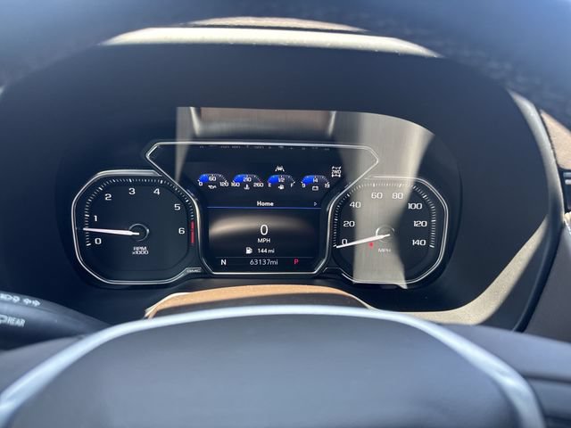 Certified 2021 GMC Yukon SLT w/ SLT Premium Package AWD/4WD image 11