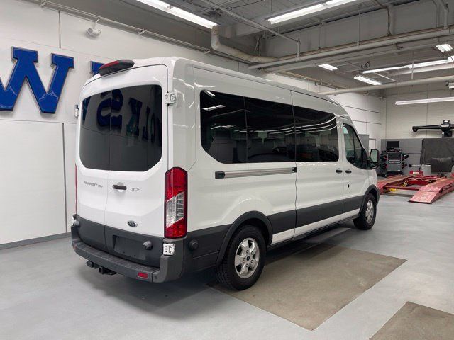 Used 2018 Ford Transit 350 XLT RWD image 4