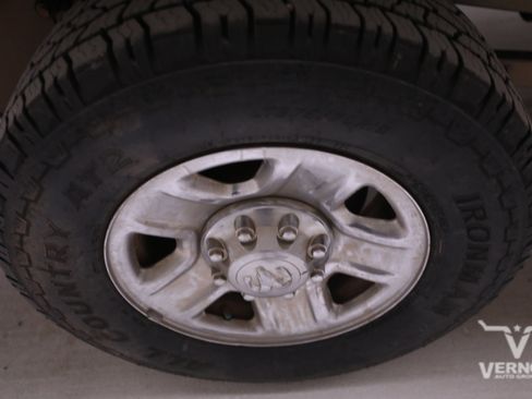 Used 2015 RAM 2500 Tradesman w/ Chrome Appearance Group image 32