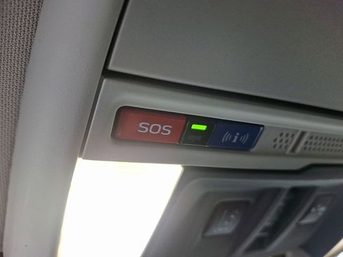 Used 2023 Subaru Forester Limited image 21