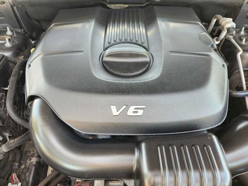 Used 2014 Jeep Grand Cherokee Limited RWD image 30