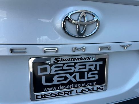Used 2021 Toyota Camry XSE w/ Carpet Mat Package (TMS) FWD image 18