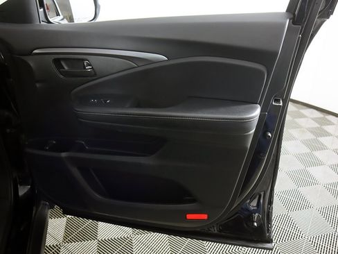 Used 2023 Honda Passport EX-L image 25