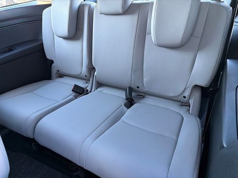 Used 2023 Honda Odyssey EX-L image 9