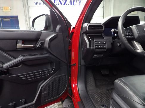 Used 2026 Toyota 4Runner Limited w/ Tow Technology Package AWD/4WD image 46