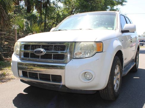 Used 2008 Ford Escape Limited image 2