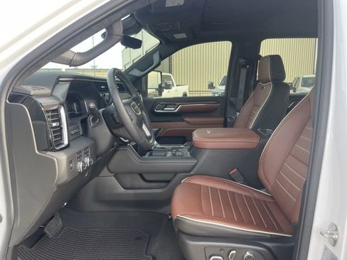 Used 2024 GMC Sierra 2500 Denali Ultimate image 21