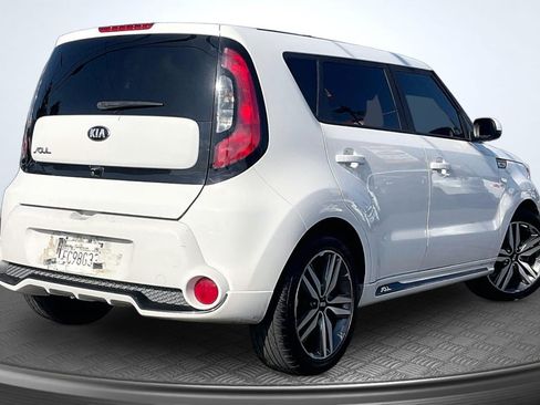 Used 2016 Kia Soul + w/ Soulful Package FWD image 13