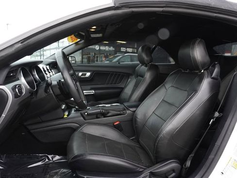 Used 2020 Ford Mustang Premium image 23