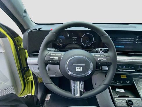 New 2026 Hyundai Kona Limited FWD image 8