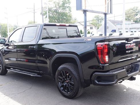 Used 2025 GMC Sierra 1500 Elevation w/ Elevation Premium Package AWD/4WD image 2