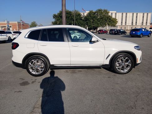 Used 2023 BMW X3 xDrive30i image 4