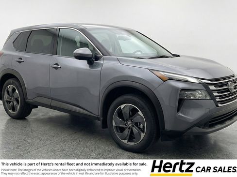 Used 2025 Nissan Rogue SV AWD/4WD image 1