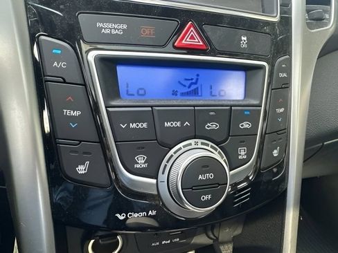 Used 2014 Hyundai Elantra GT w/ Option Group 03 FWD image 24