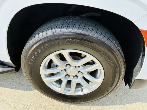 Used 2021 Chevrolet Tahoe LT image 4