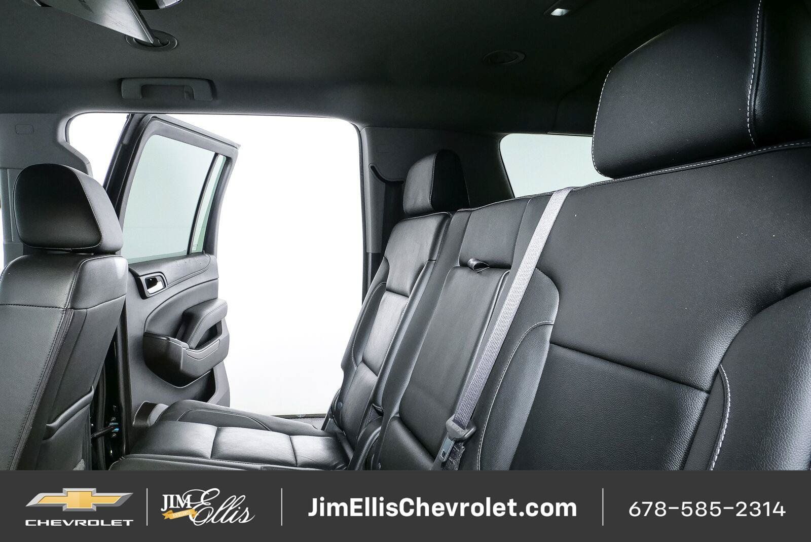 Used 2018 Chevrolet Suburban LT w/ LT Signature Package RWD image 22