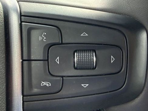 Used 2023 GMC Sierra 1500 SLE RWD image 30