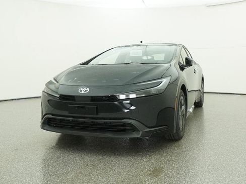 New 2026 Toyota Prius LE image 32