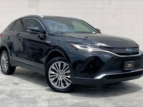 Used 2021 Toyota Venza XLE w/ Softex Package AWD/4WD image 21