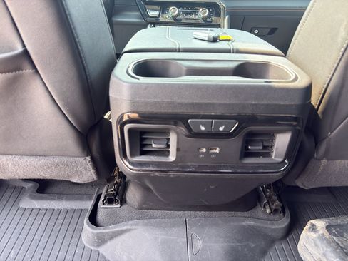 Used 2025 GMC Sierra 3500 AT4 w/ AT4 Premium Plus Package AWD/4WD image 12