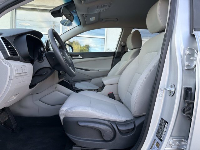 Used 2019 Hyundai Tucson SE w/ Cargo Package AWD/4WD image 13