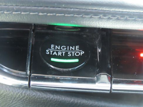 Used 2021 Lincoln Nautilus Reserve FWD image 30