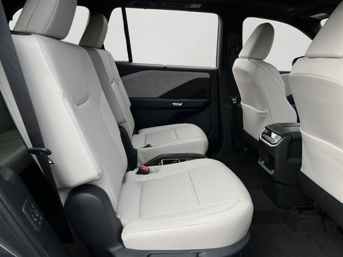 New 2026 Lexus TX 350 AWD image 6