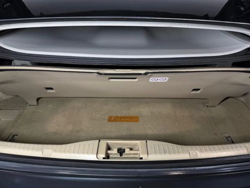 Used 2010 Lexus IS 250C RWD image 14