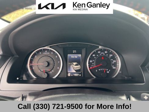 Used 2015 Toyota Camry XSE w/ Advanced Technology Package image 32