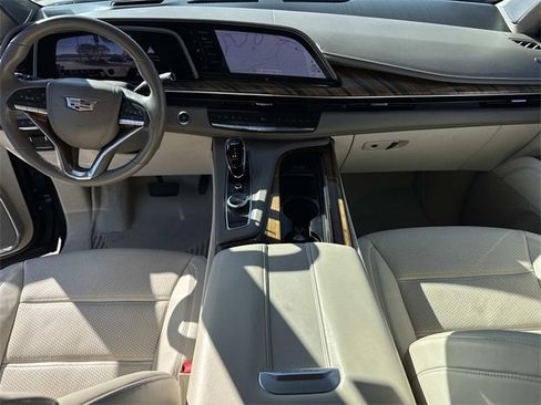 Used 2021 Cadillac Escalade Sport Platinum w/ LPO, ONYX Package image 19