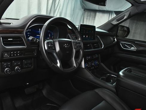 Used 2023 Chevrolet Tahoe Z71 w/ Z71 Off-Road Package image 22