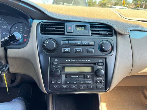 Used 2002 Honda Accord EX image 4