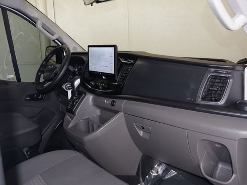 Used 2023 Ford Transit 350 XLT RWD image 37