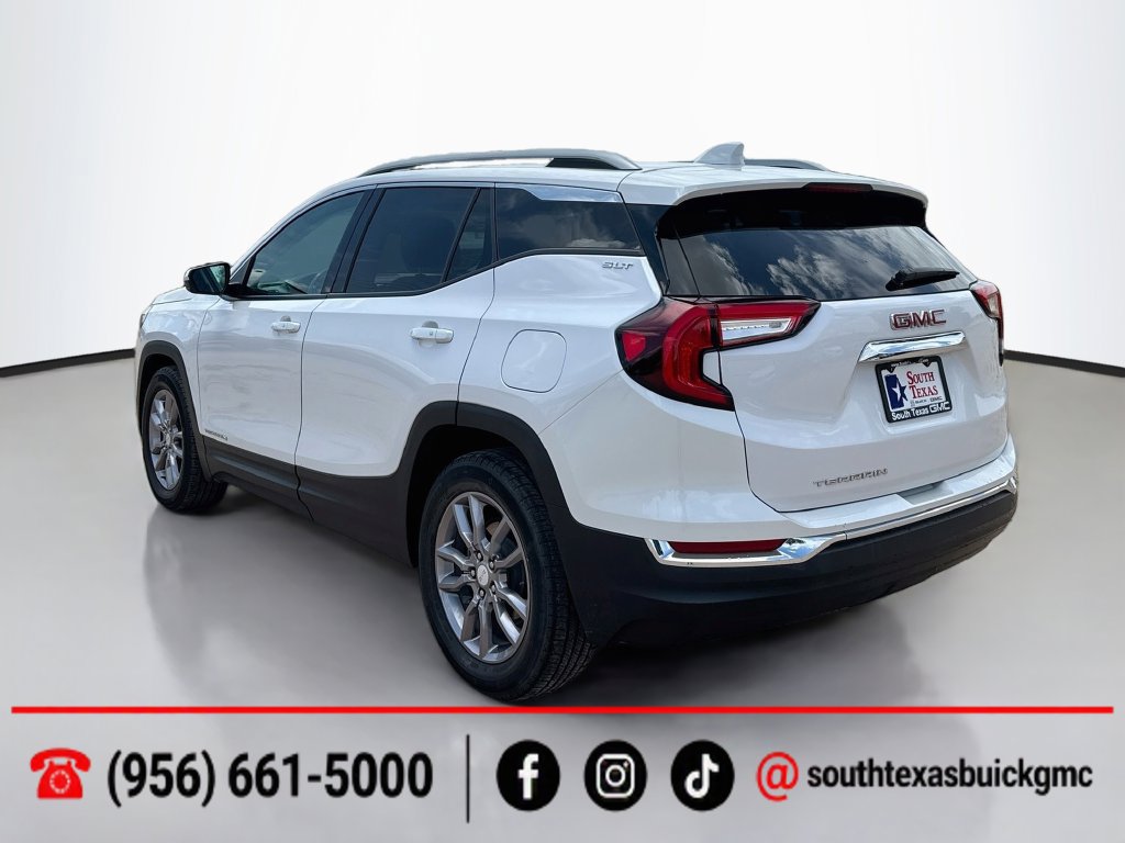 Used 2023 GMC Terrain SLT w/ Infotainment Package II FWD image 6