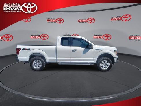 Used 2018 Ford F150 XLT w/ Equipment Group 302A Luxury AWD/4WD image 9