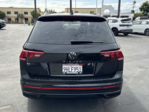 Certified 2023 Volkswagen Tiguan SE R-Line FWD image 4