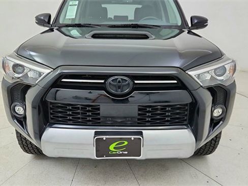 Used 2021 Toyota 4Runner TRD Off-Road Premium image 9