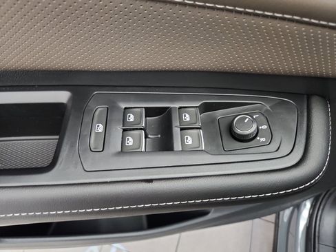New 2026 Volkswagen Atlas SEL AWD/4WD image 9