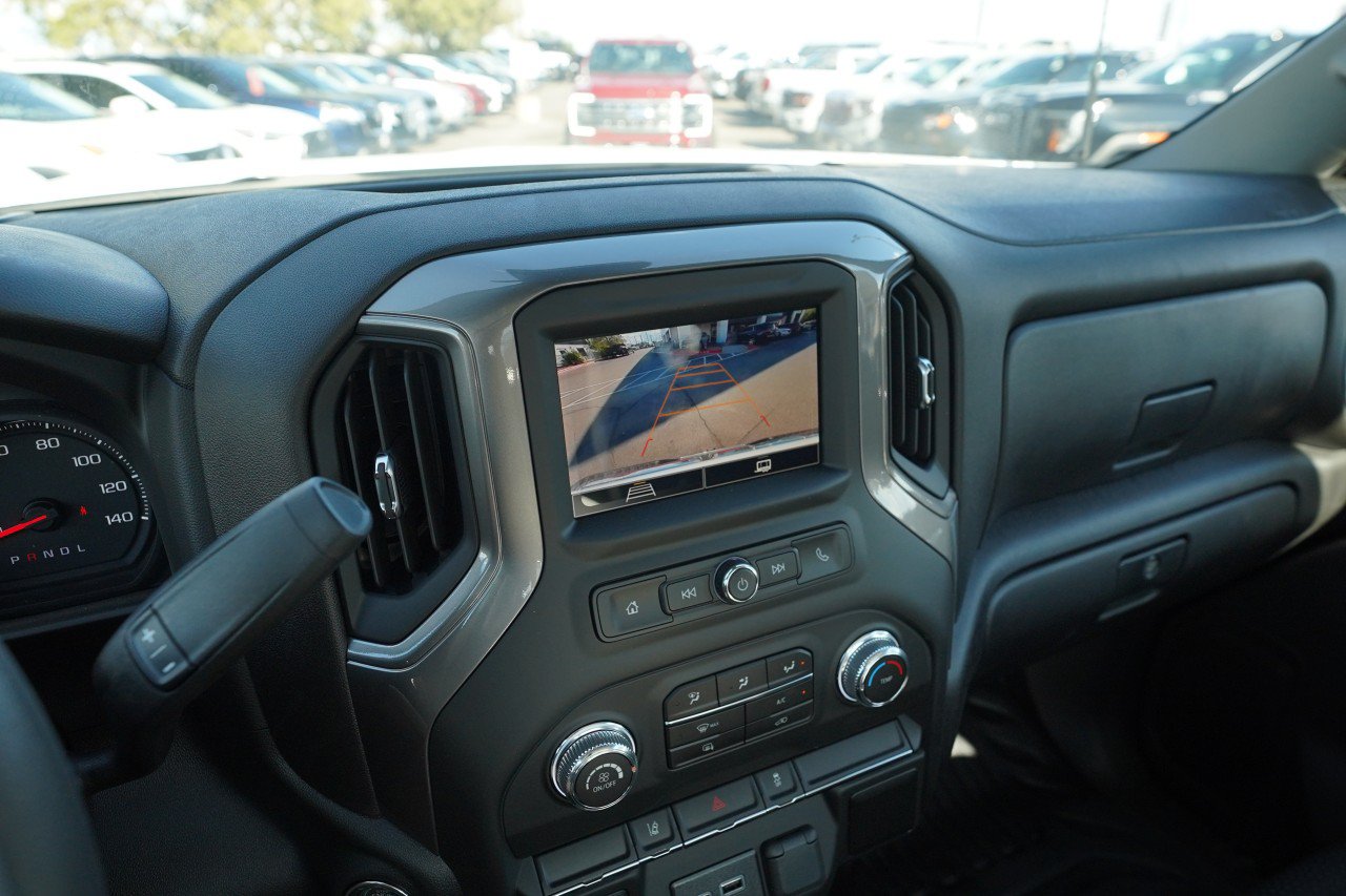New 2026 GMC Sierra 2500 Pro AWD/4WD image 13