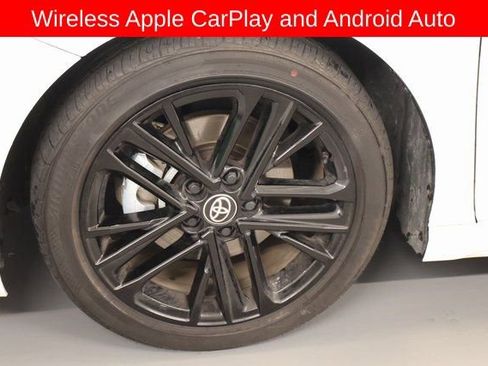 Used 2025 Toyota Camry SE image 10