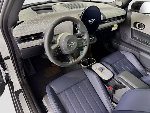 New 2026 MINI Cooper 2-Door Hardtop image 9