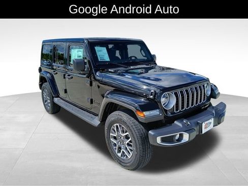 New 2025 Jeep Wrangler Sahara w/ Technology Group image 8