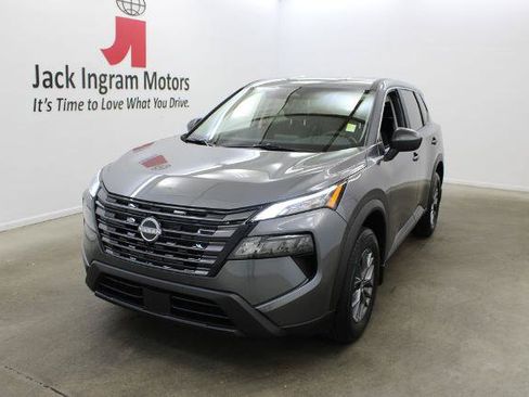 Certified 2026 Nissan Rogue S FWD image 2